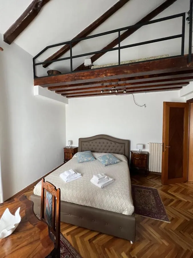 Esclusivo Appartamento- 6 Persone In Villa Liberty Lido de Venise
