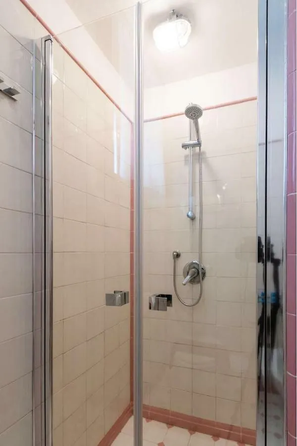 Apartment Esclusivo Appartamento- 6 Persone In Villa Liberty Lido di Venezia